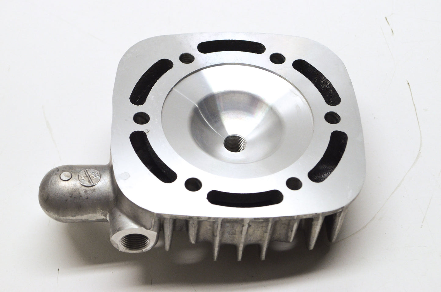 OEM Polaris 3086755 Cylinder Head NOS