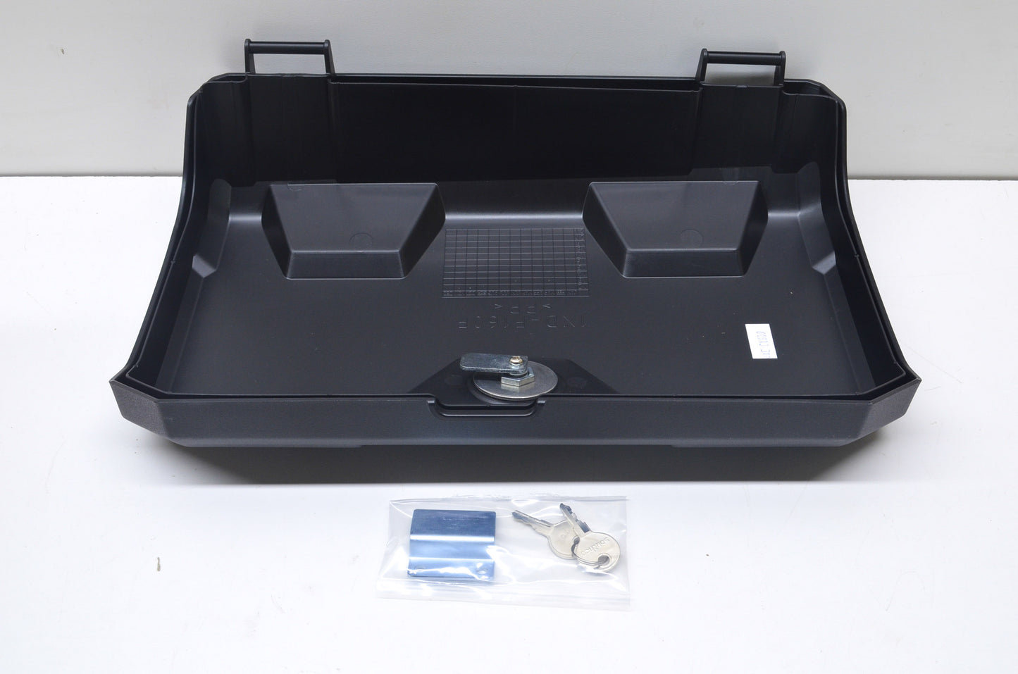 New OEM Yamaha Lockable Storage Box Kit NOS