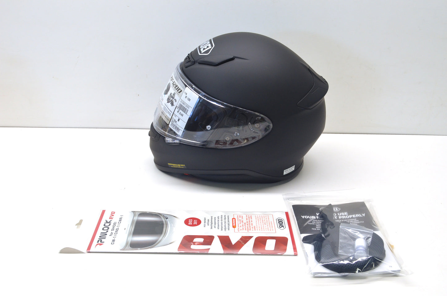 New SHOEI Medium Matte Black RF-1200 Helmet NOS