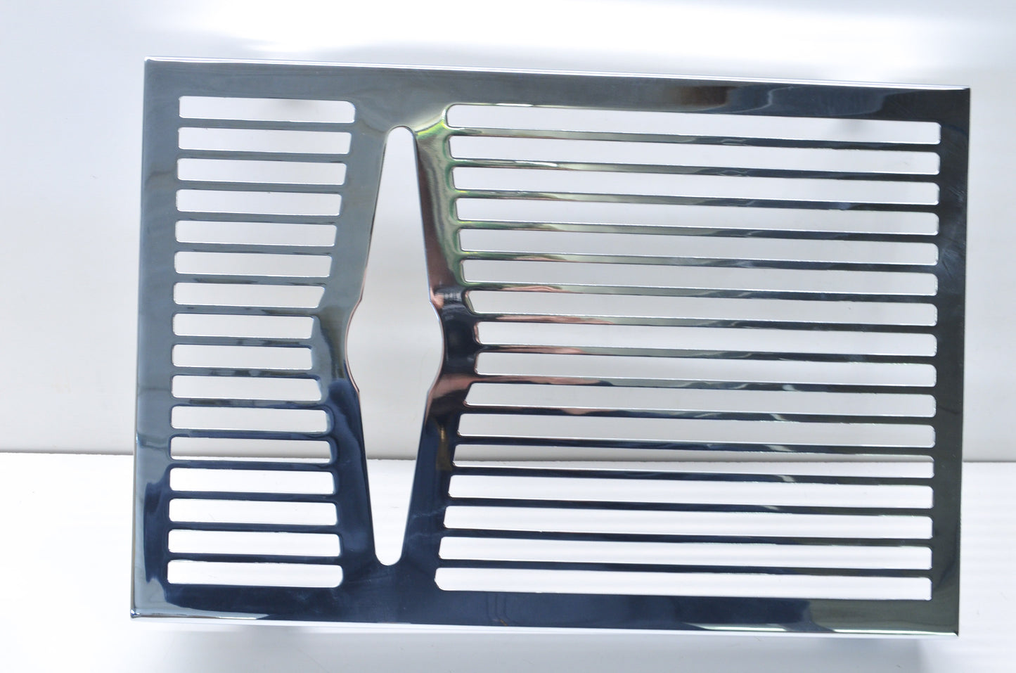 Show Chrome DS-720-745 Celestar radiator Grille NOS