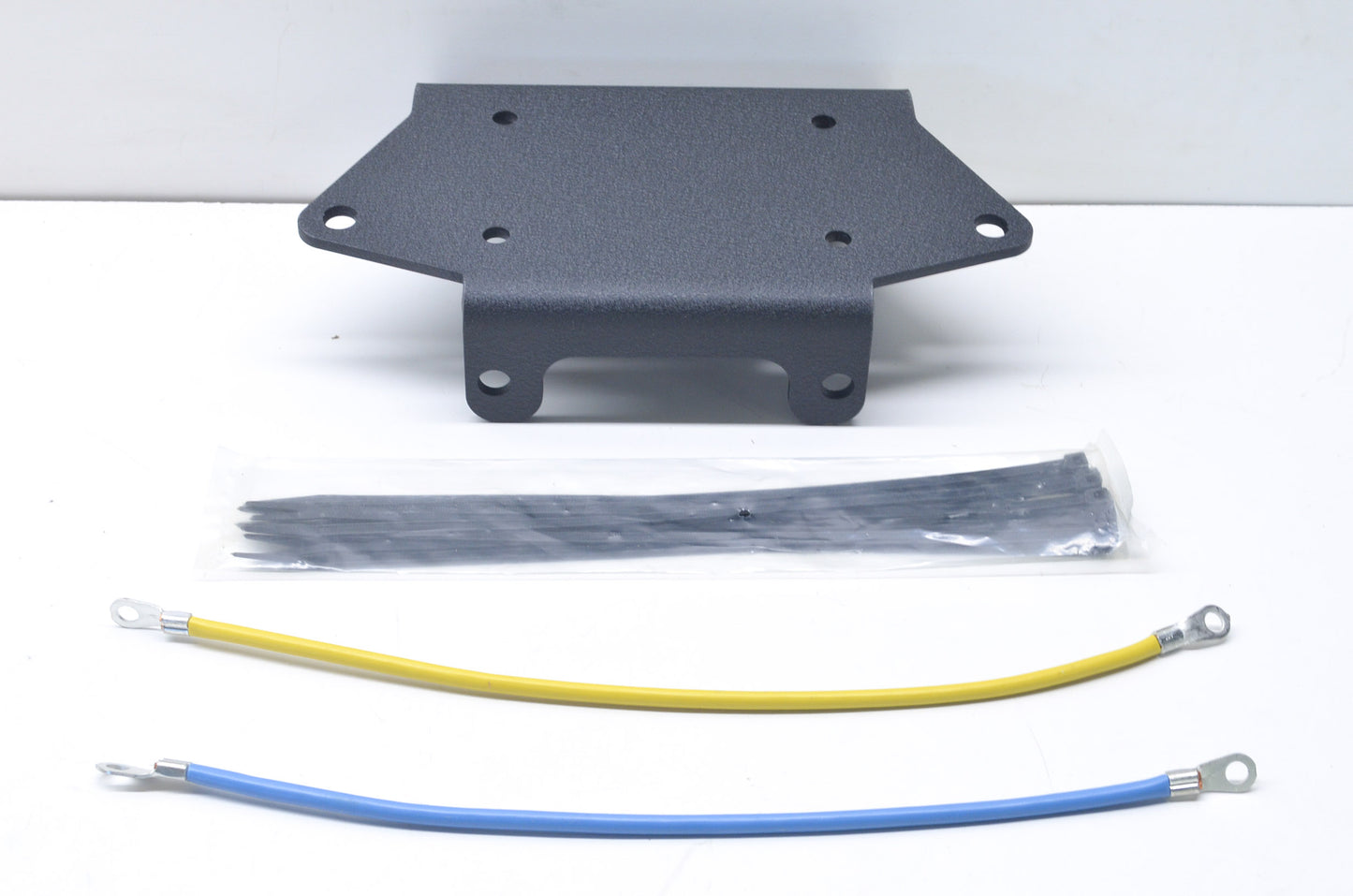 Warn 78946, ABA43P694008  Yamaha Grizzly 700 Winch Mounting Kit NOS