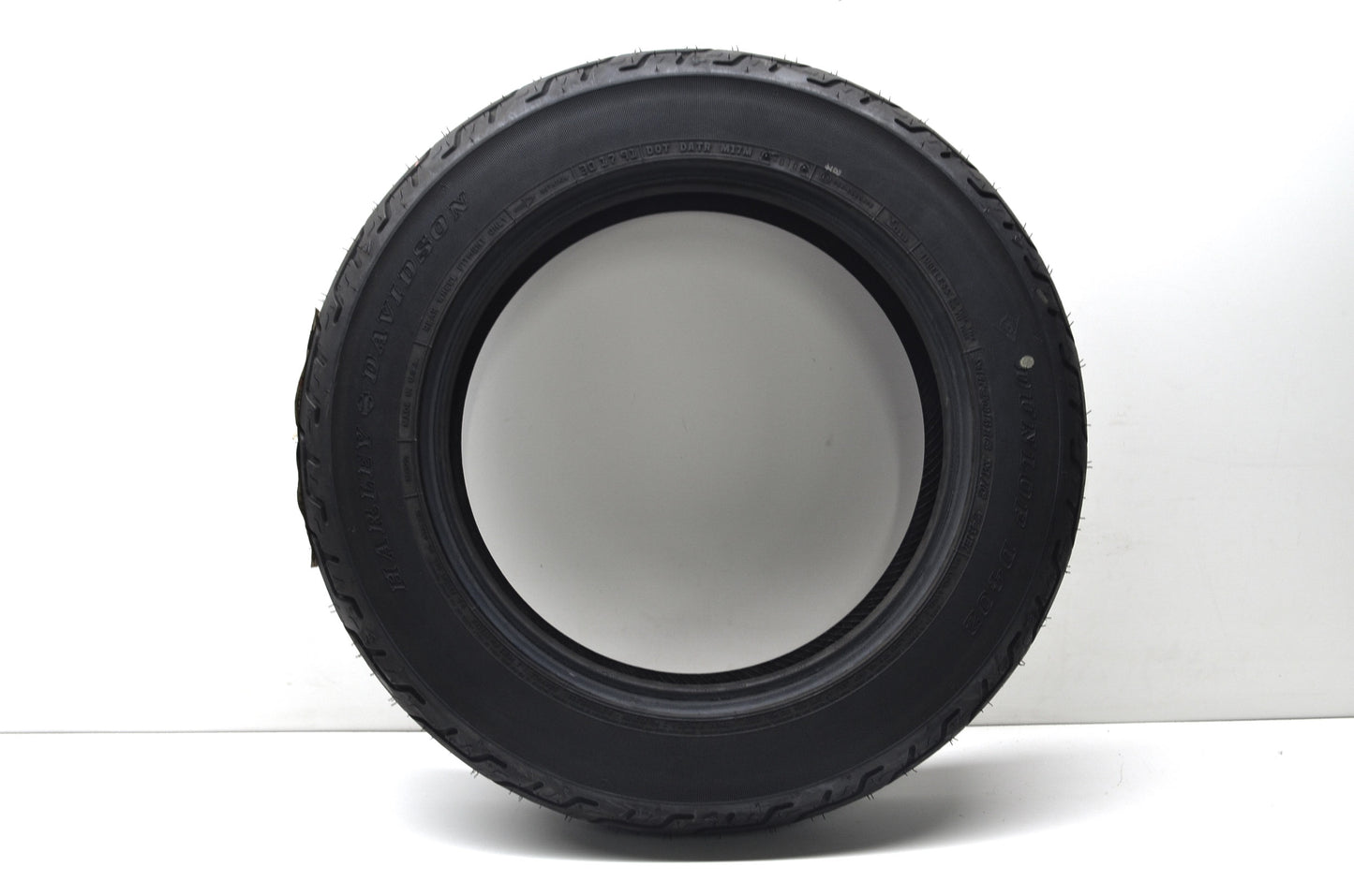 Harley Davidson Rear Tire D402 MT90B16 NOS