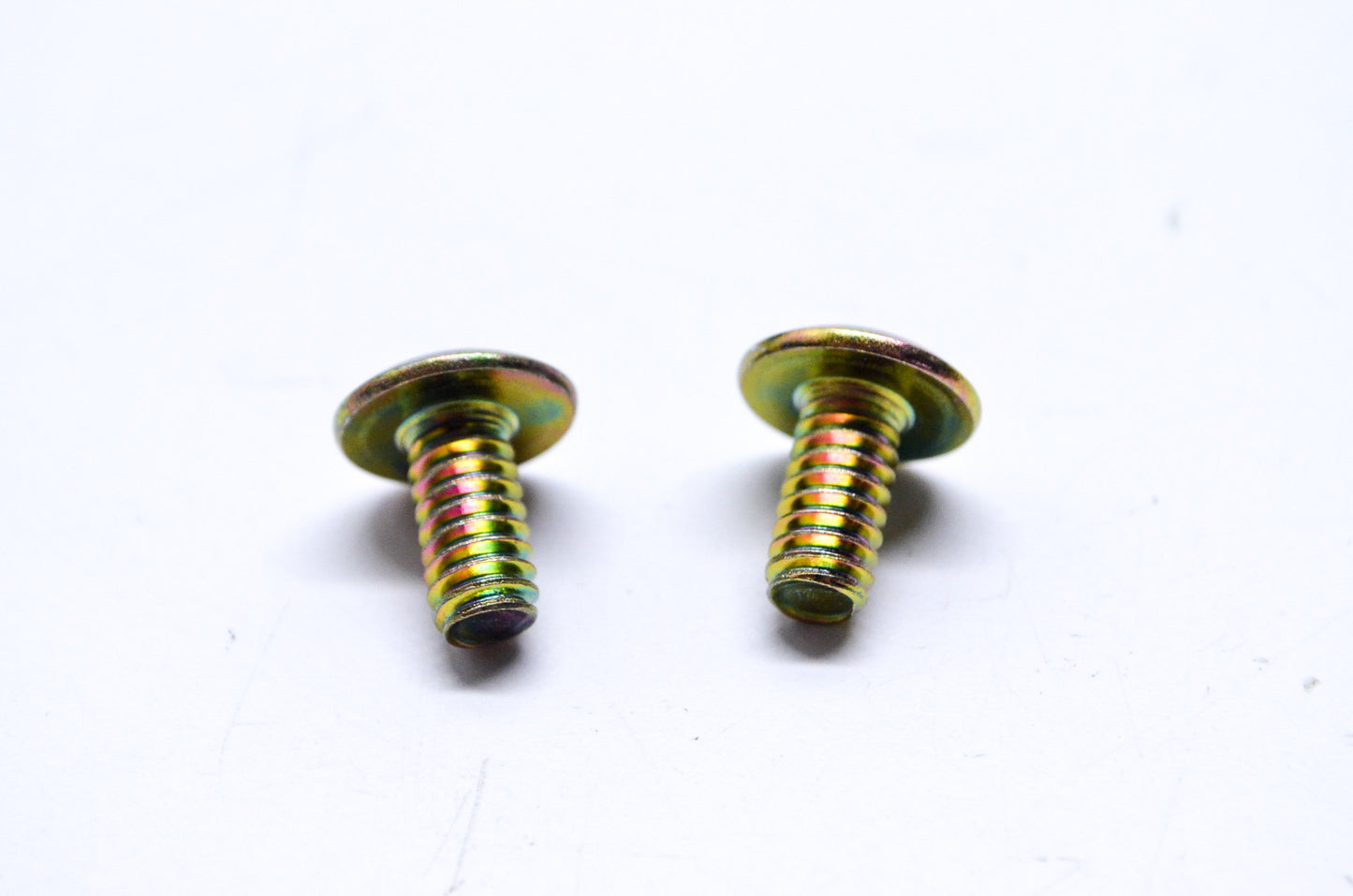 OEM Arctic Cat 8007-577 CRTH 1/4-20X.50 G2 Z&Y Machine Screw Qty 2 NOS