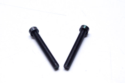OEM Arctic Cat 0423-904 FLHD #10-32x1-1/2" Black Machine Screw Qty 2 NOS