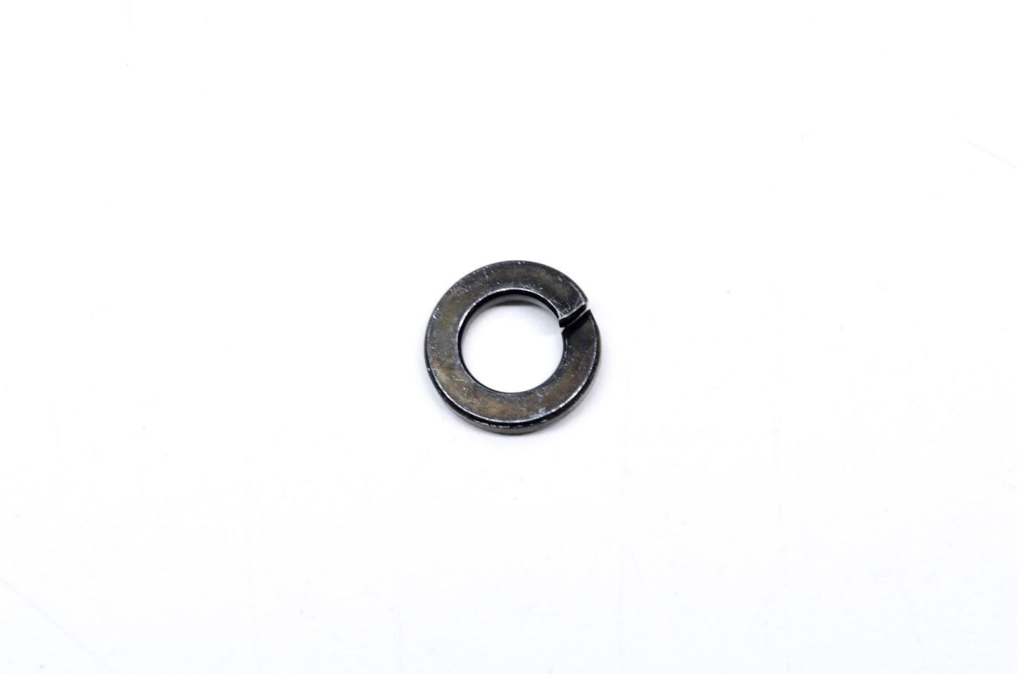 OEM Yamaha 92907-08100-00 Spring Washer NOS