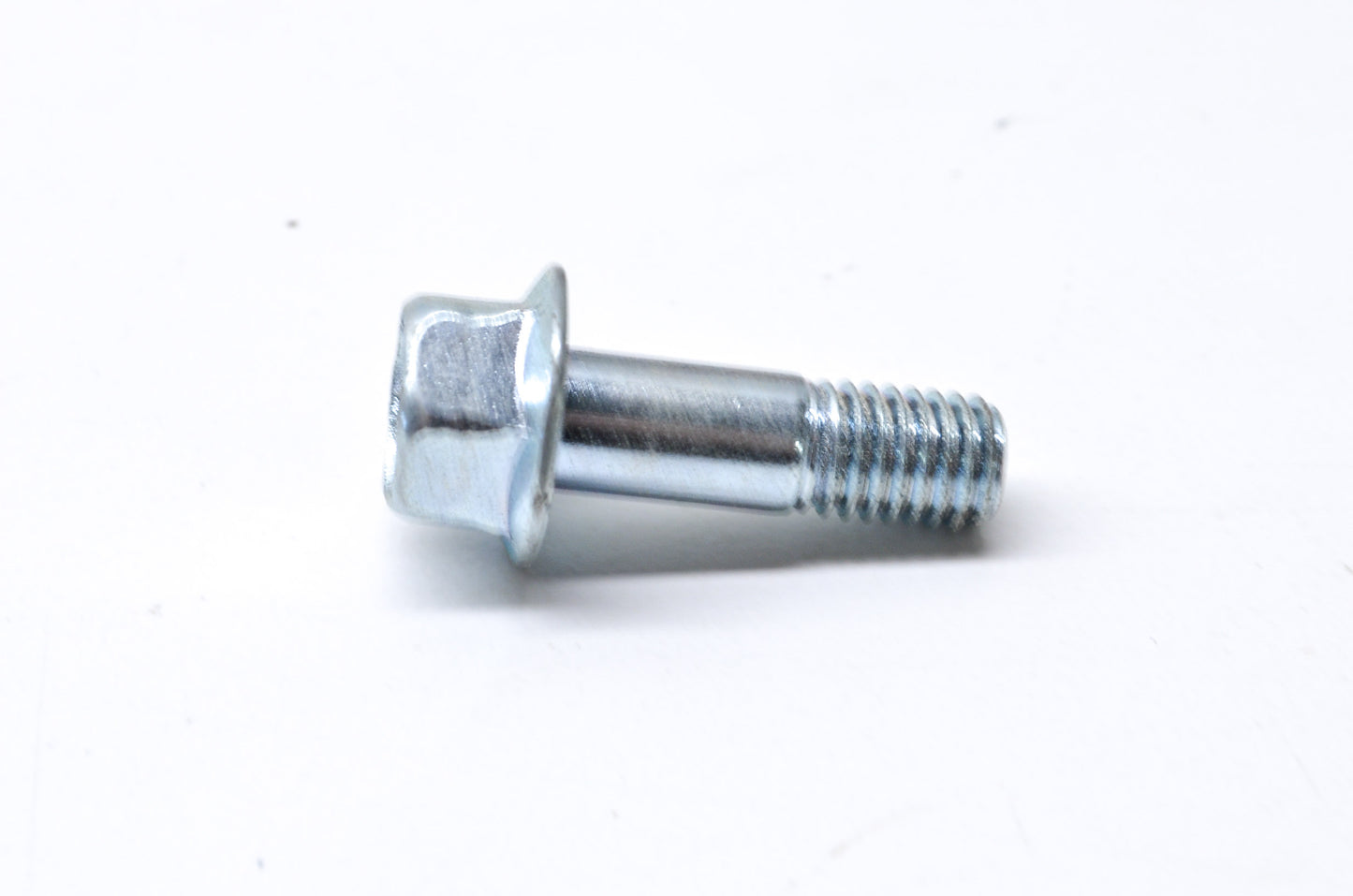 OEM Yamaha 90105-08440-00 Washer Based Bolt NOS