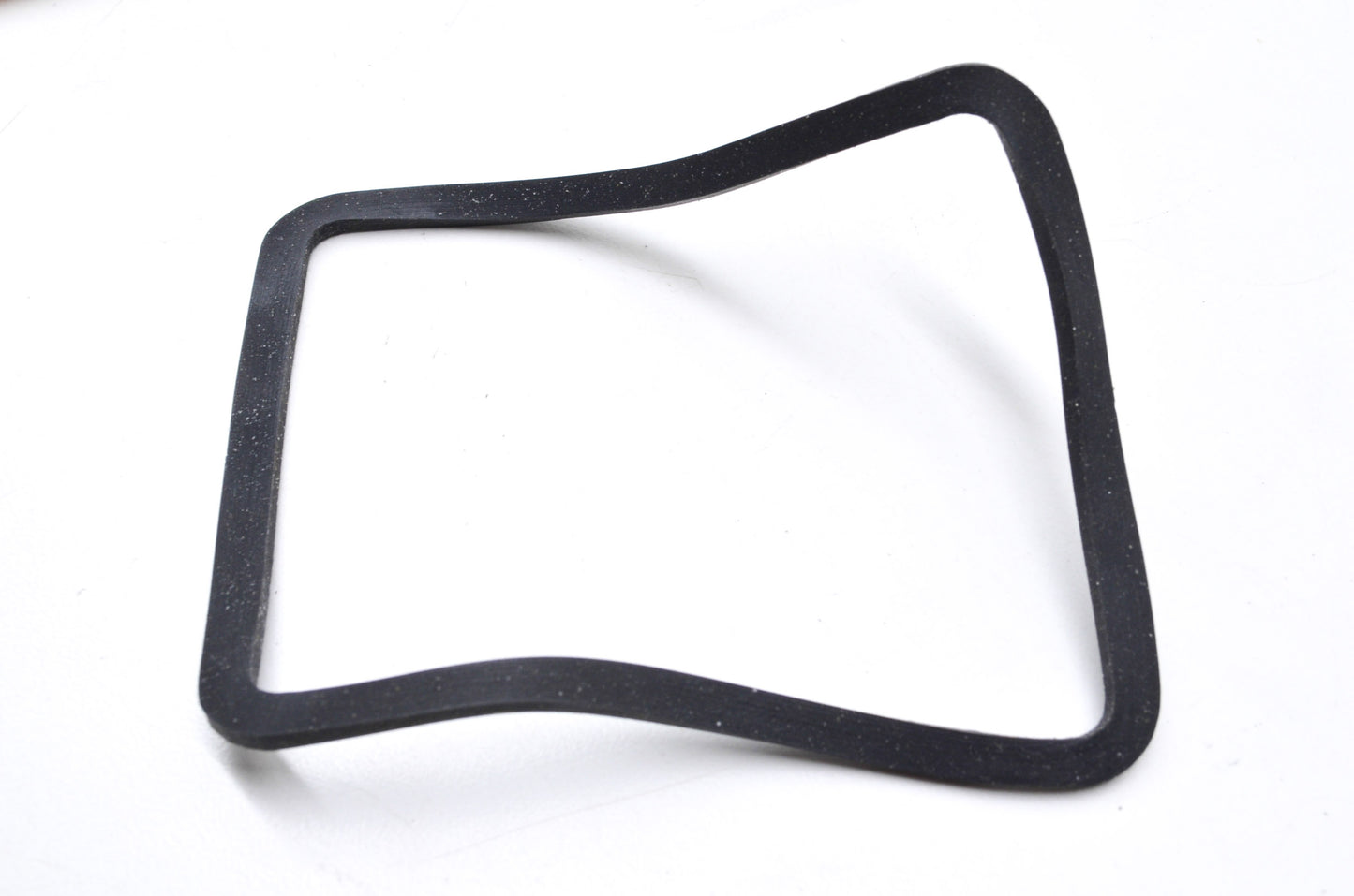 New OEM Yamaha 1M1-84523-60-00 Lens Gasket NOS