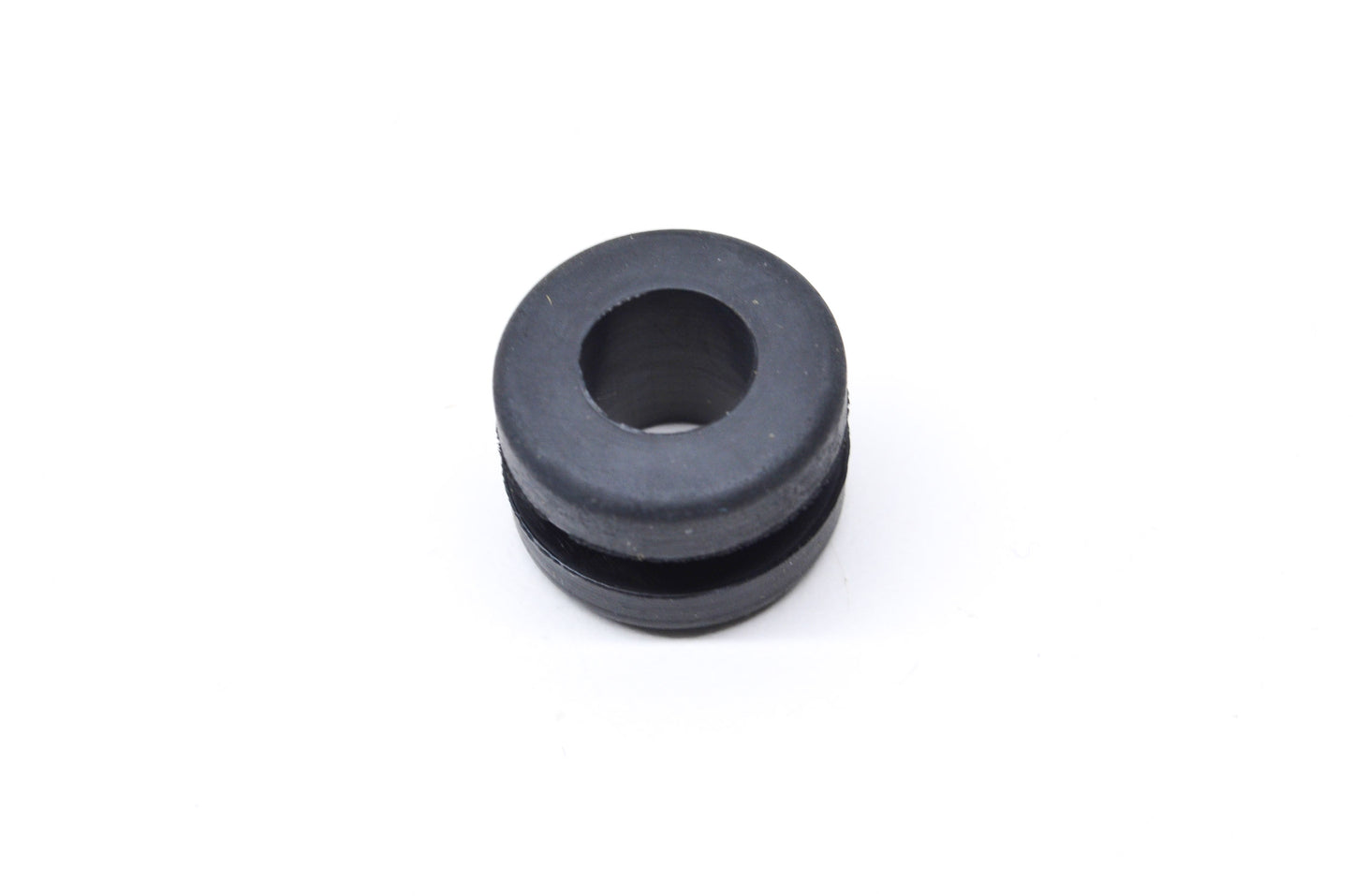 OEM Yamaha 839-77431-00-00 Grommet Qty 2 NOS