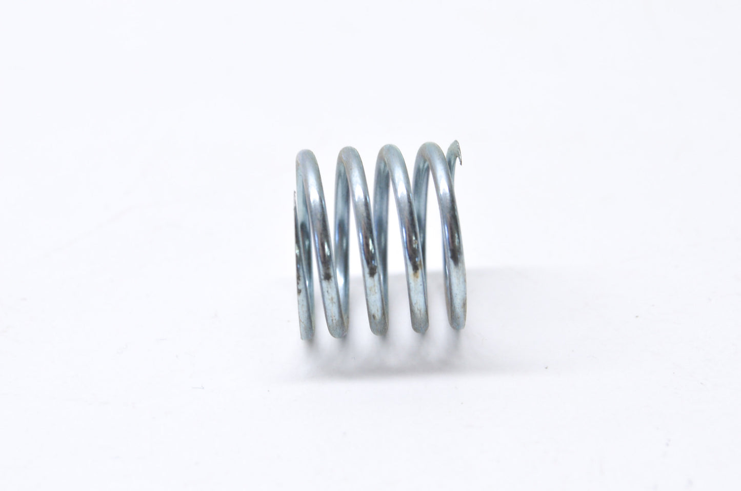 OEM Yamaha 90501-16106-00 Compression Spring NOS