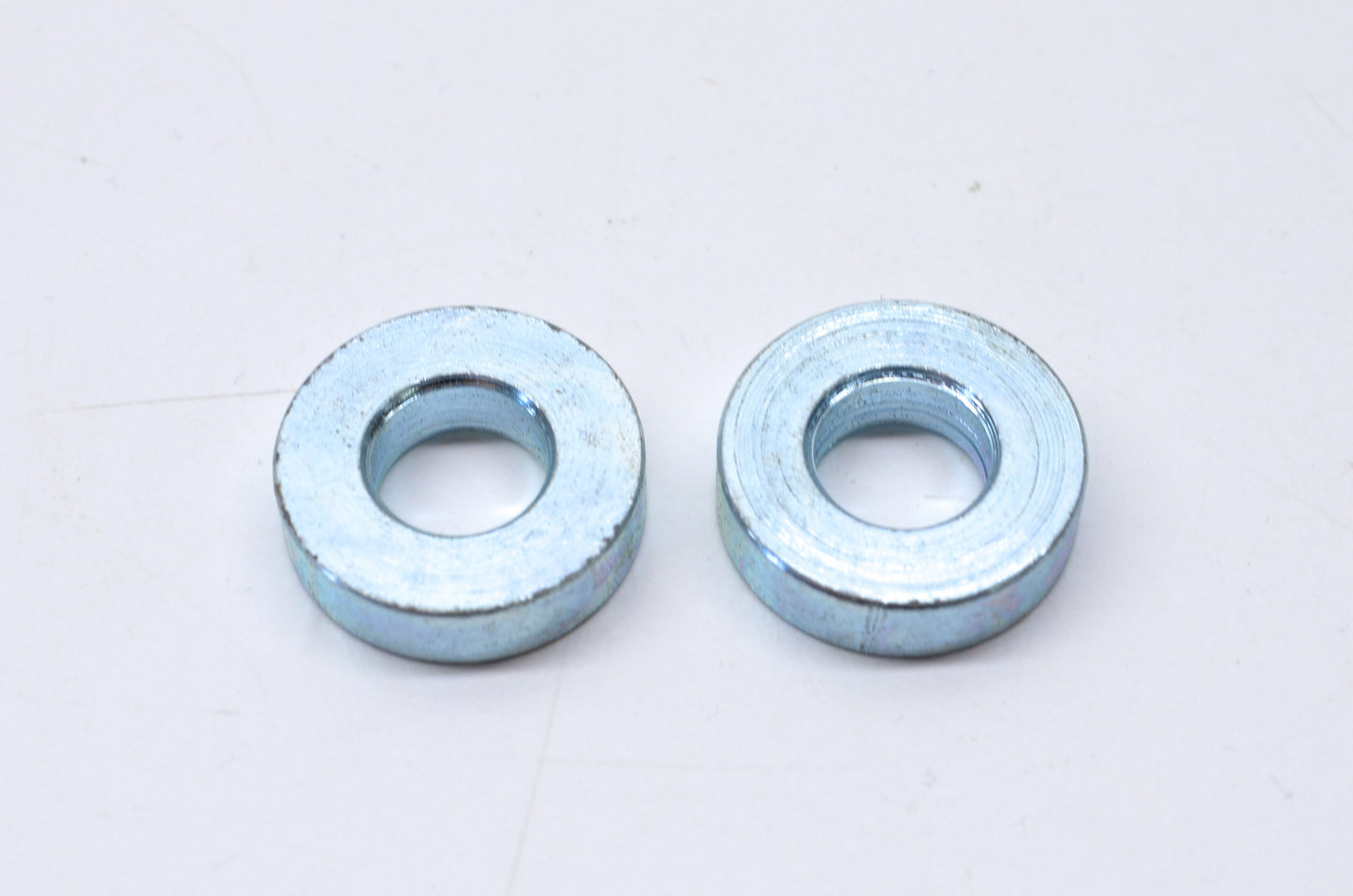 OEM Yamaha 90560-10024-00 Spacer Qty 2 NOS