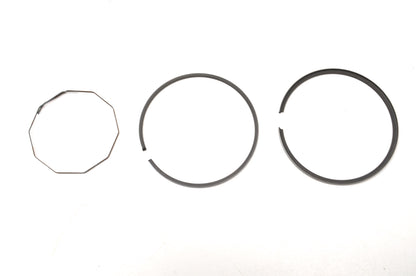 New OEM Yamaha Piston Ring Kit NOS