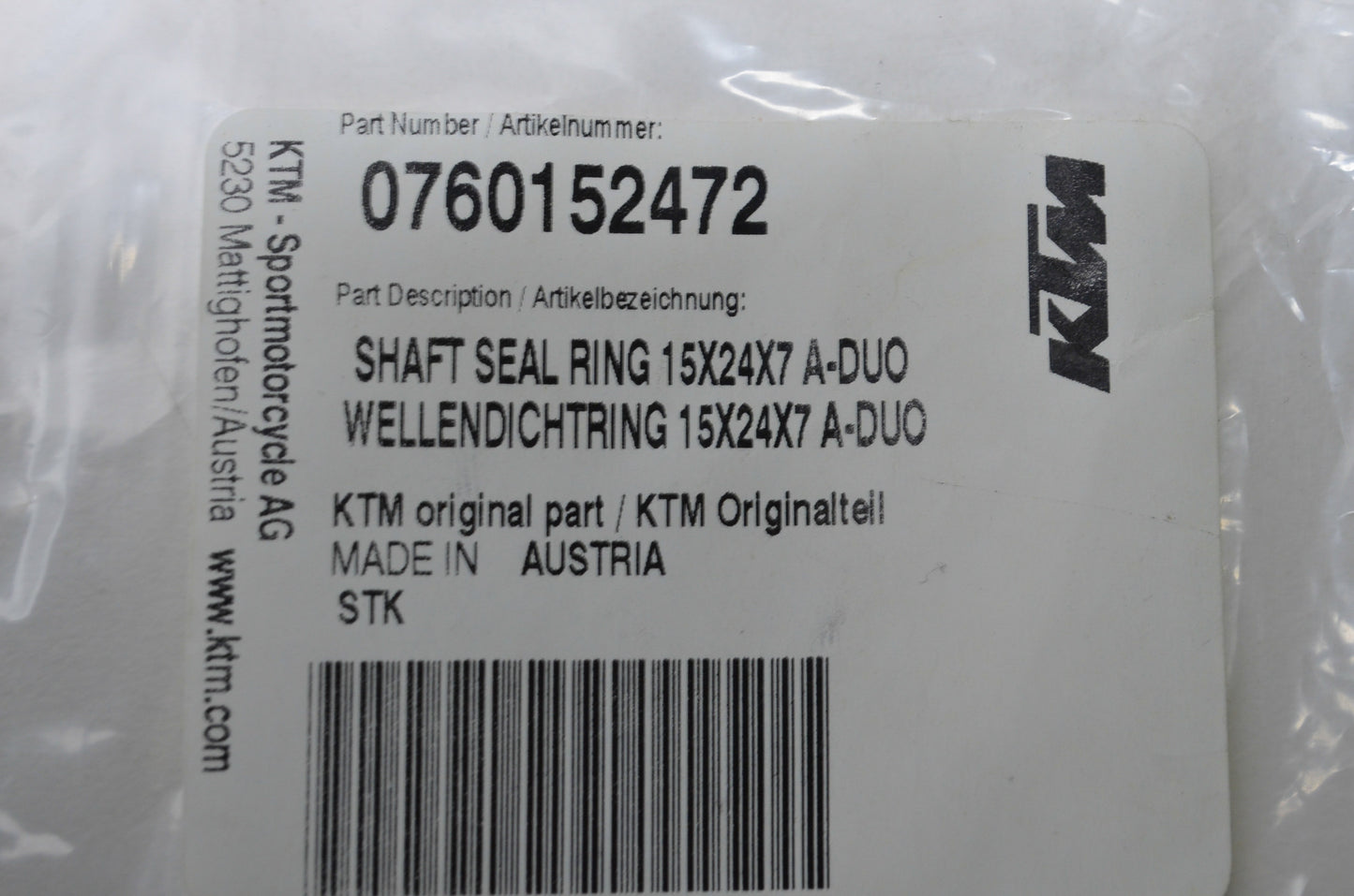 OEM KTM 760152472 Shaft Seal Ring 15X24X7 NOS