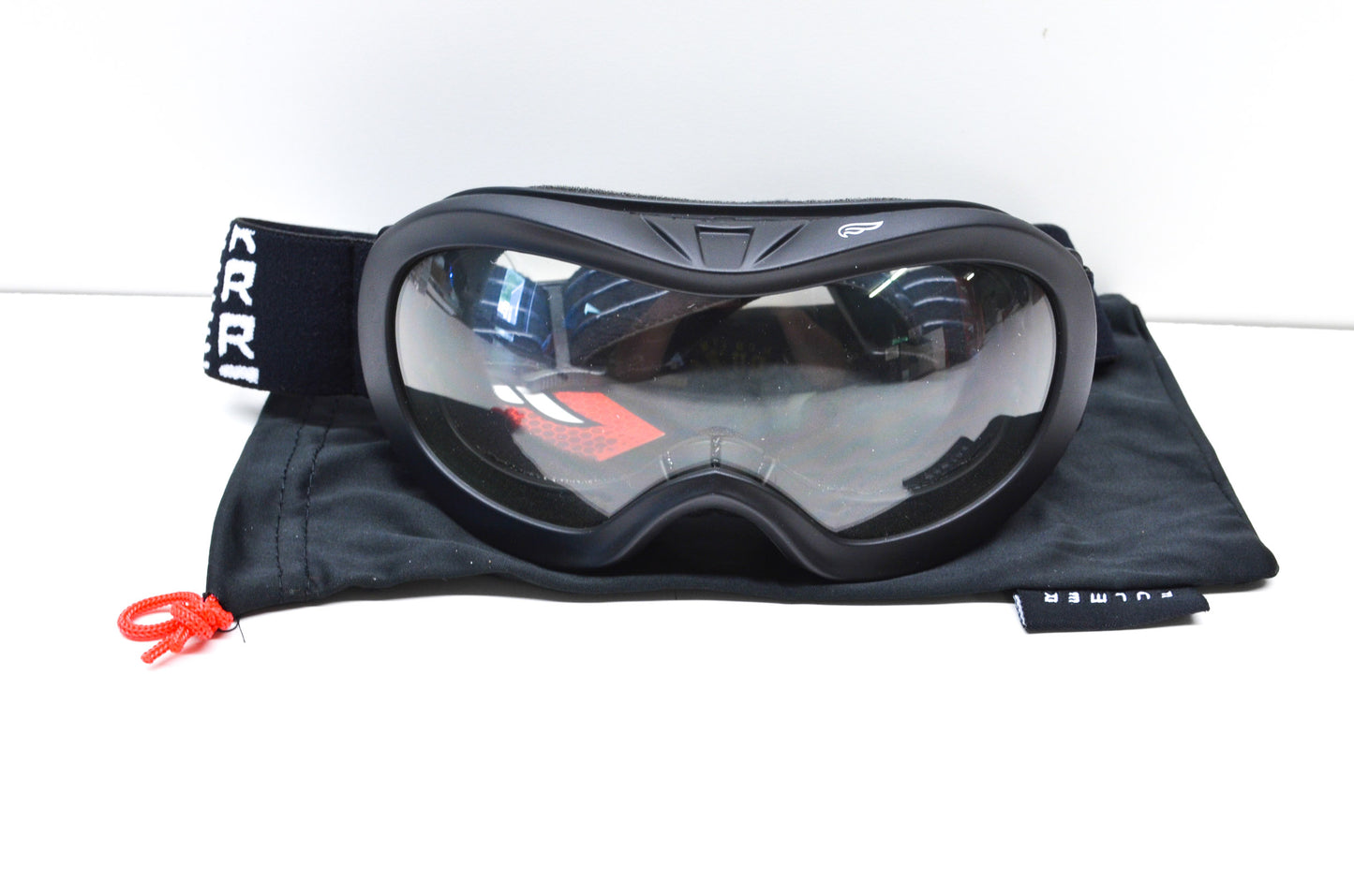 Fulmer AFGOGJR015 Youth Black Goggles NOS