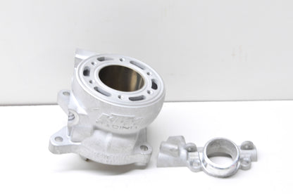 OEM KTM 47030005144, 47030038000 Flange Cylinder NOS