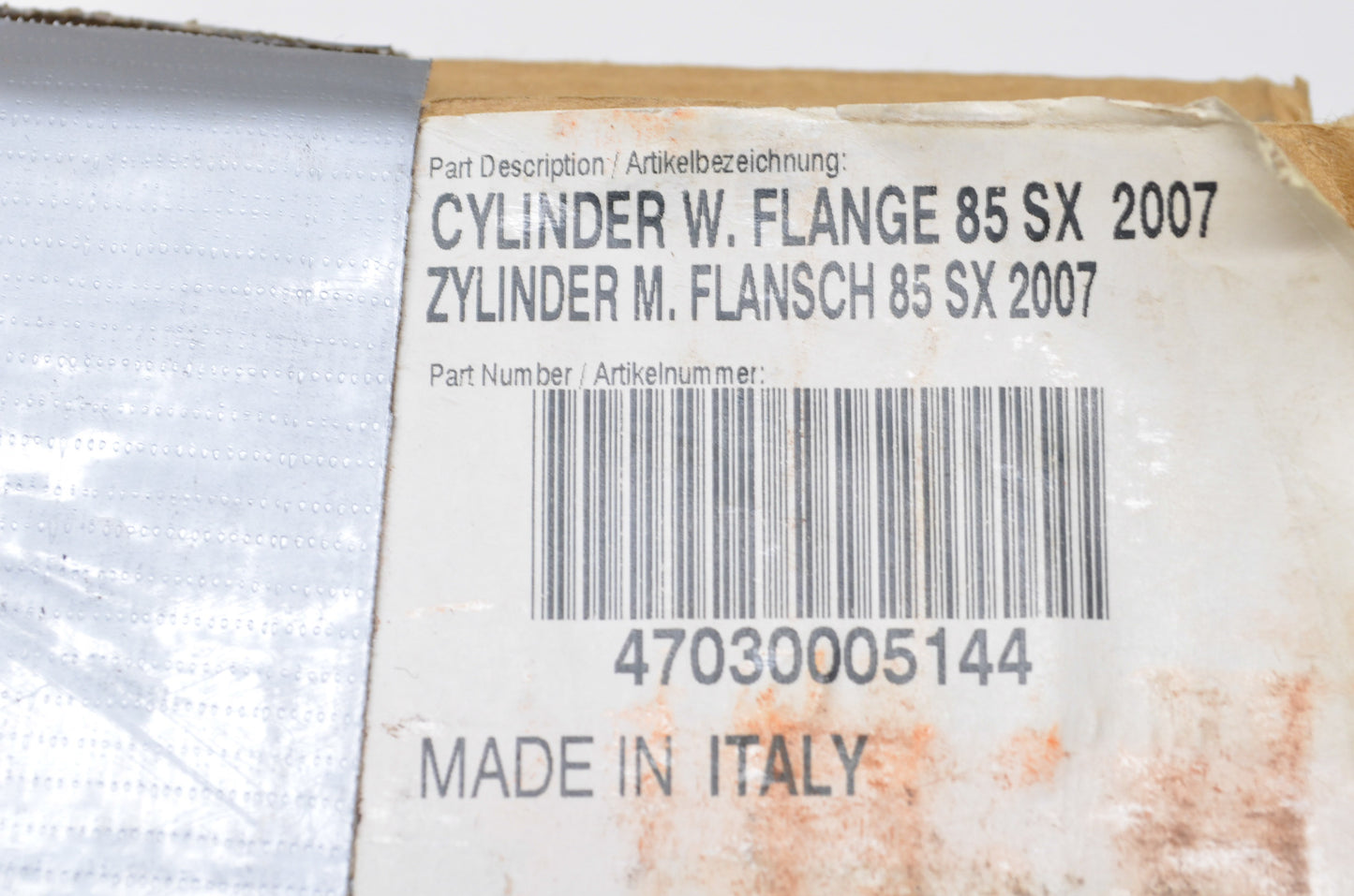 OEM KTM 47030005144, 47030038000 Flange Cylinder NOS