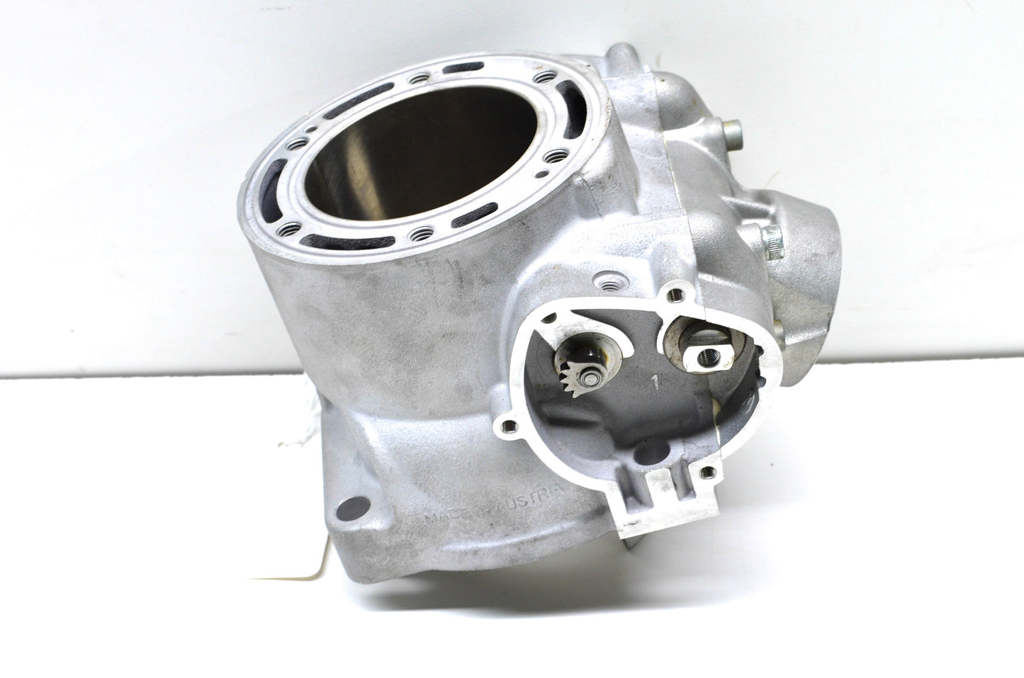 Cylinder 300 With Flange NOS