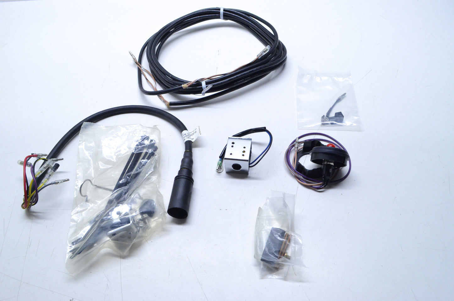 New OEM Mercury Harness Kit NOS