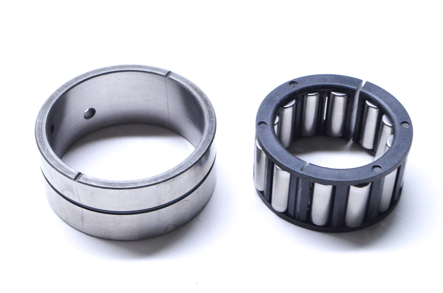 New OEM Mercury Crank Shaft Bearing NOS