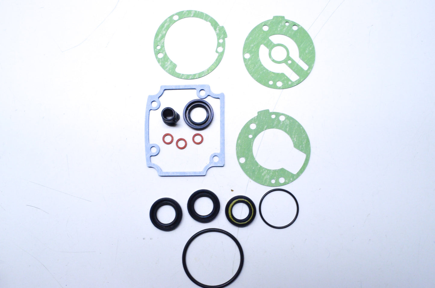 New OEM Mercury Gasket Kit NOS