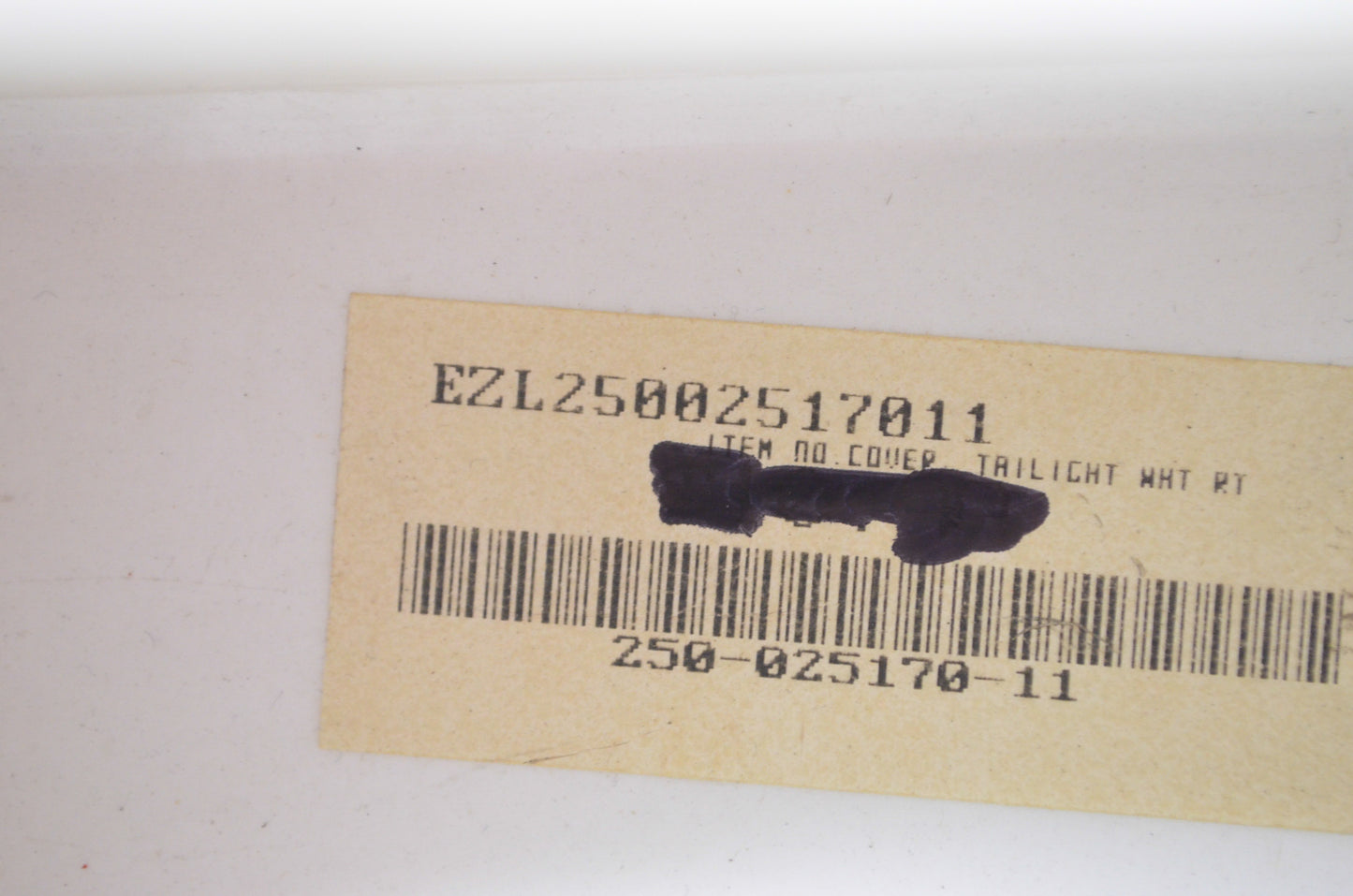 EZLoader 250-025170-11 Tail Light Cover