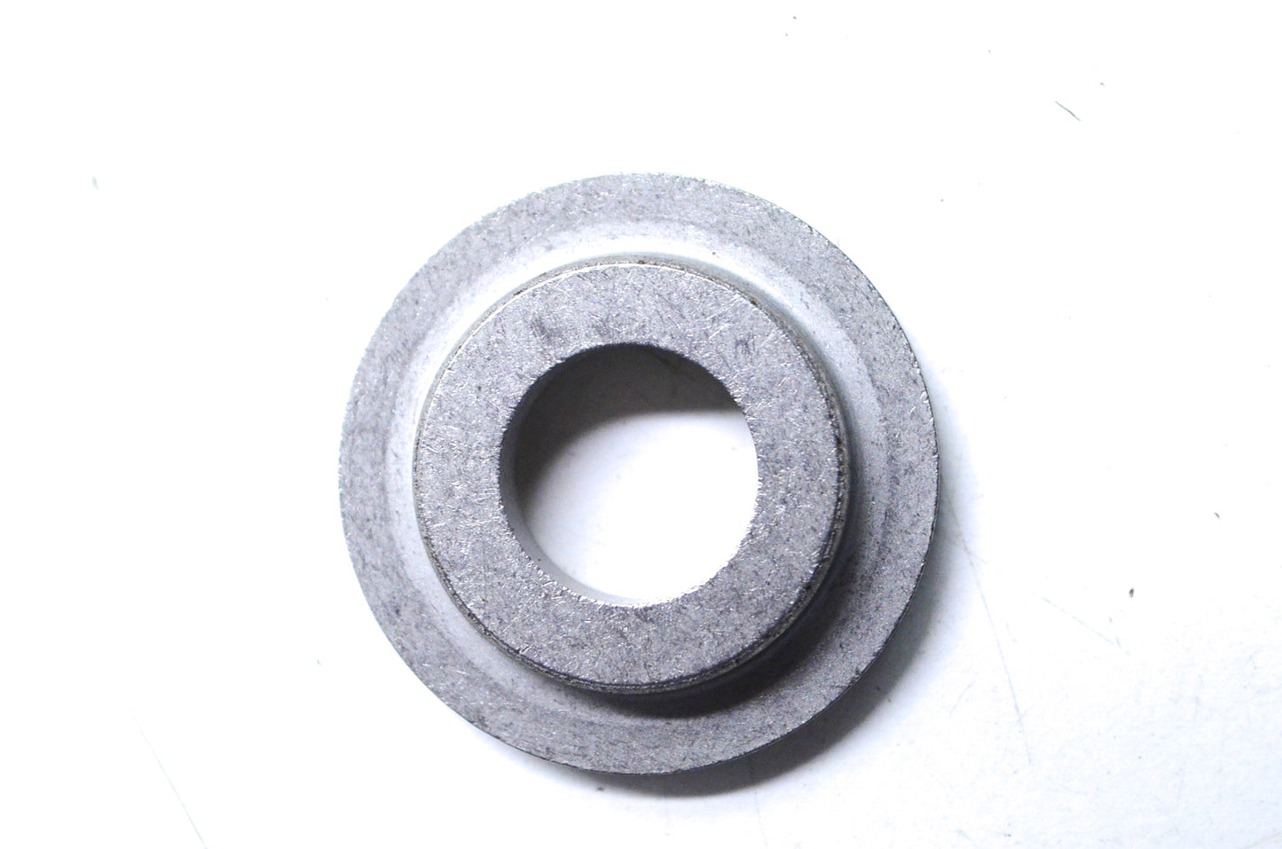 New OEM Mercury Thrust Hub NOS