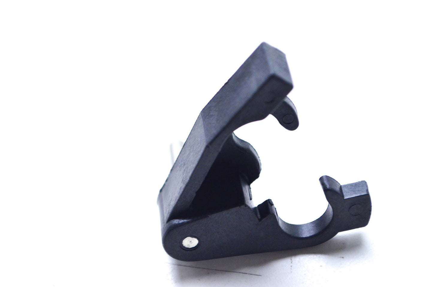 New OEM Mercury Clip NOS