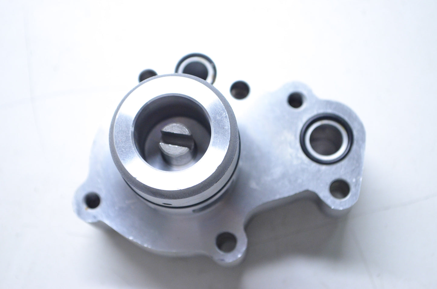 OEM Mercury 825058A1 Oil Pump NOS