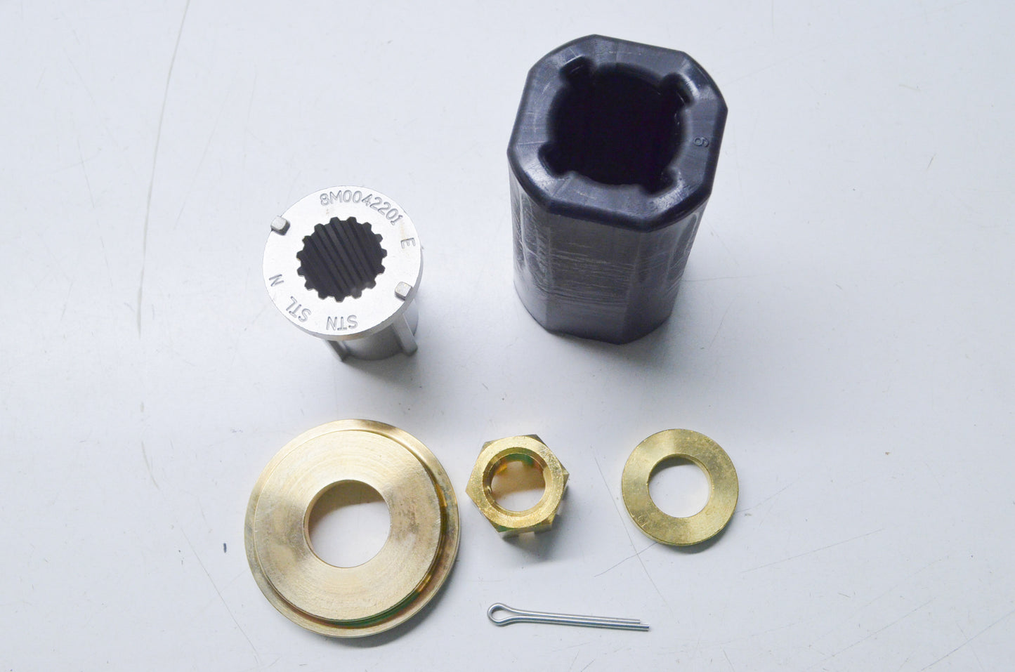 Mercury Flo Torq II Hub Kit NOS