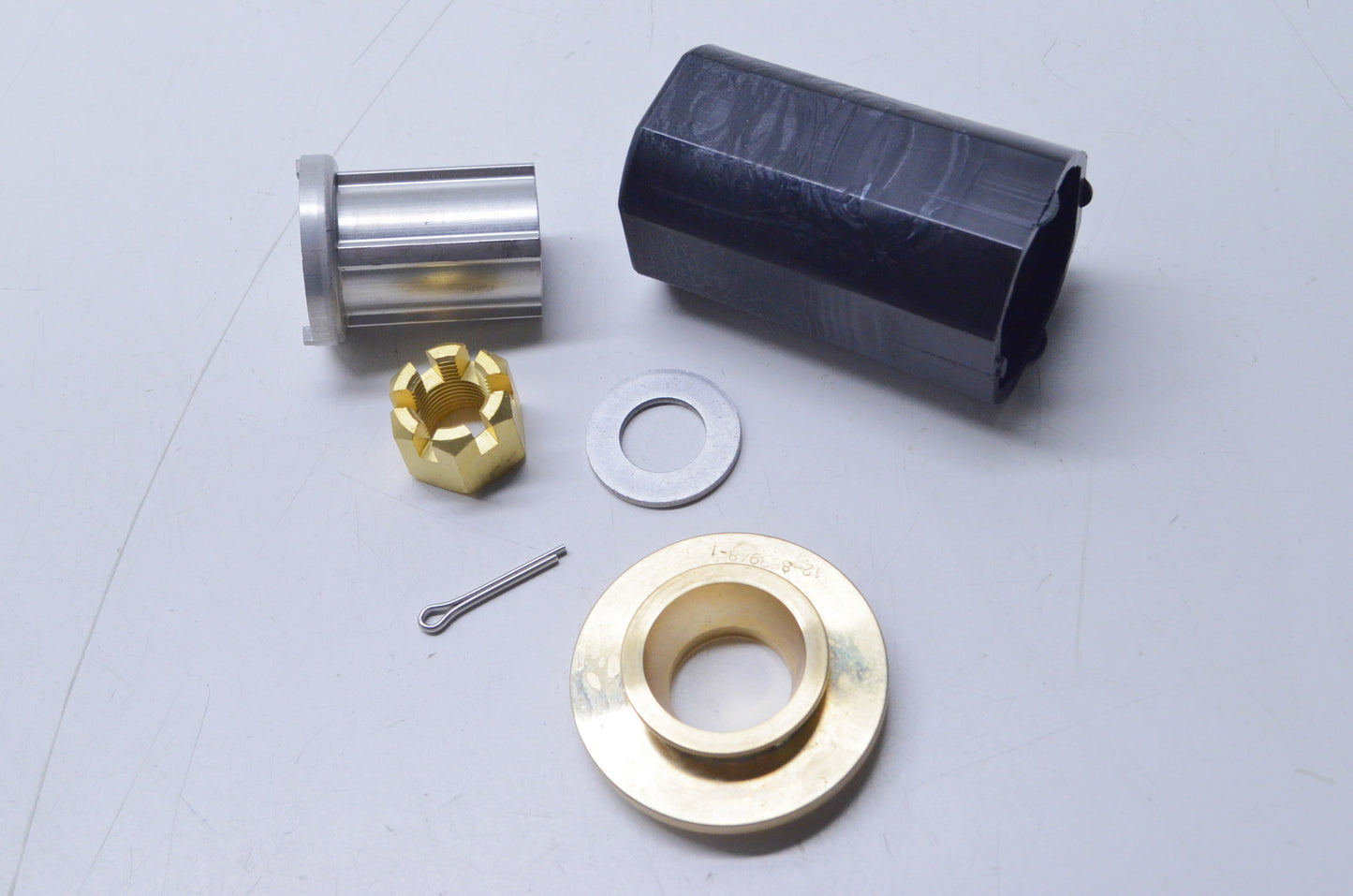 Mercury Flo Torq II Hub Kit NOS