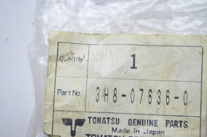 Tohatsu 3H8-07636-0 Oil Filter Bolt NOS
