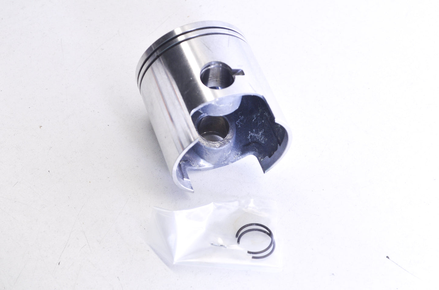 OEM Polaris 3083895, 171-71203-01 Oversized Piston & Clips .020 NOS