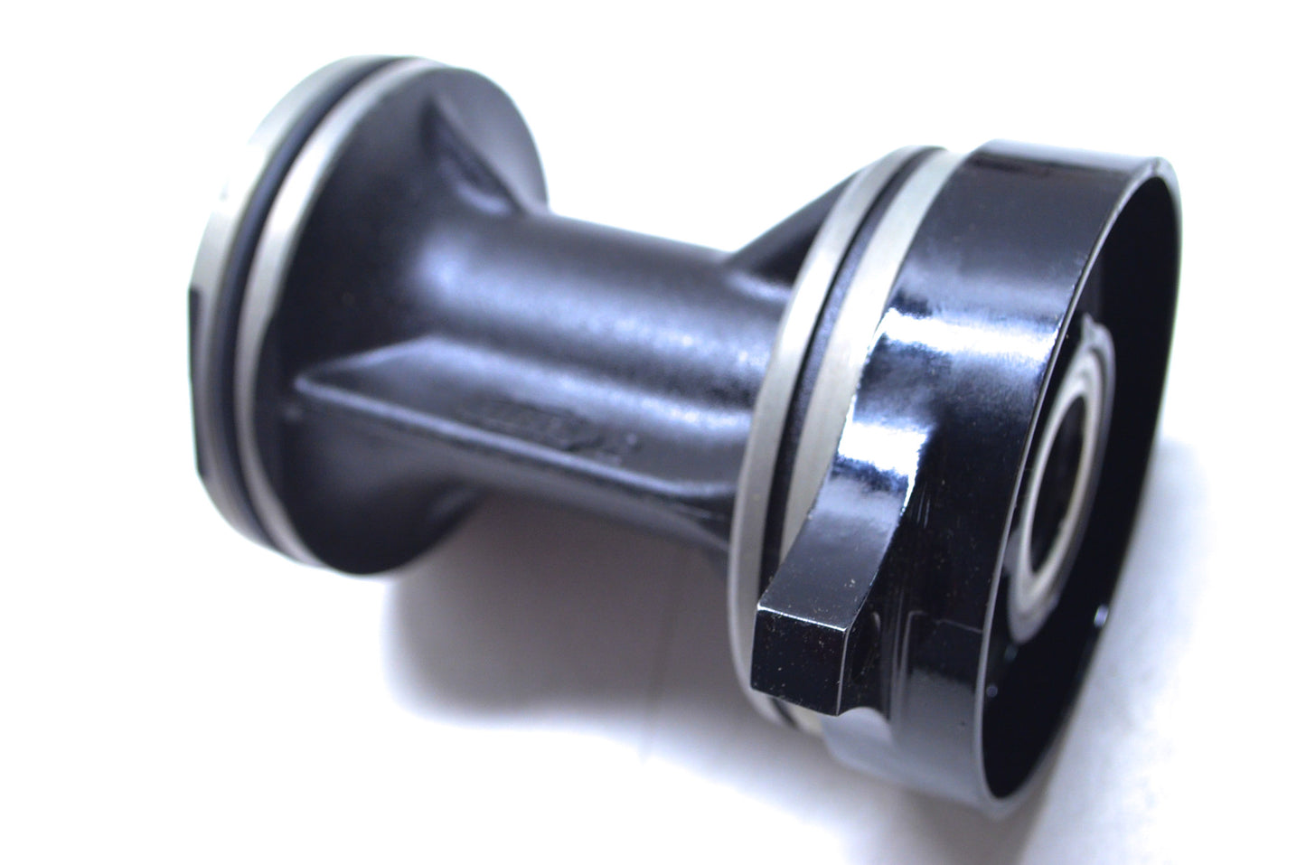 New OEM Mercury Bearing Carrier Assembly NOS