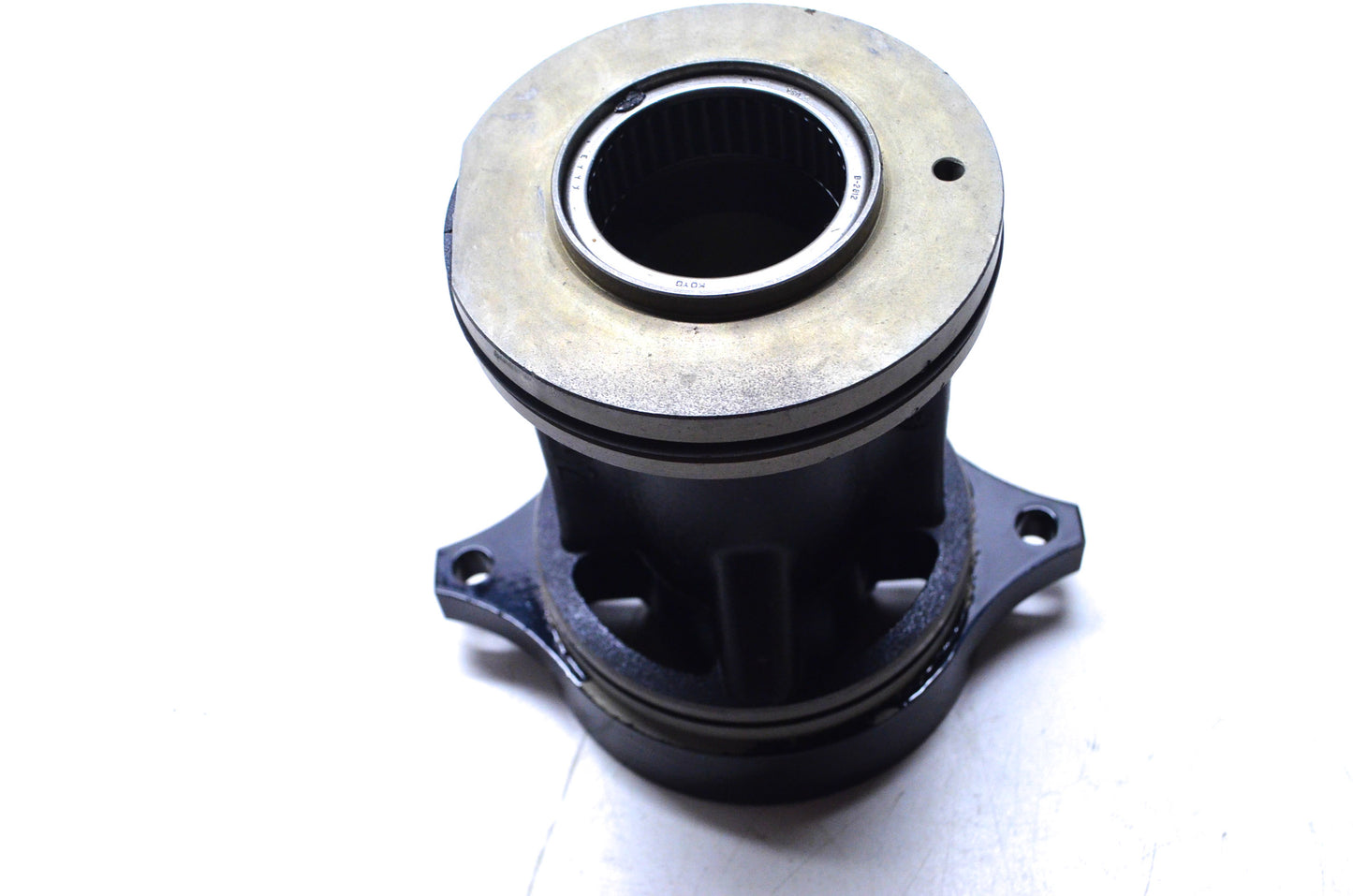 New OEM Mercury Bearing Carrier Assembly NOS