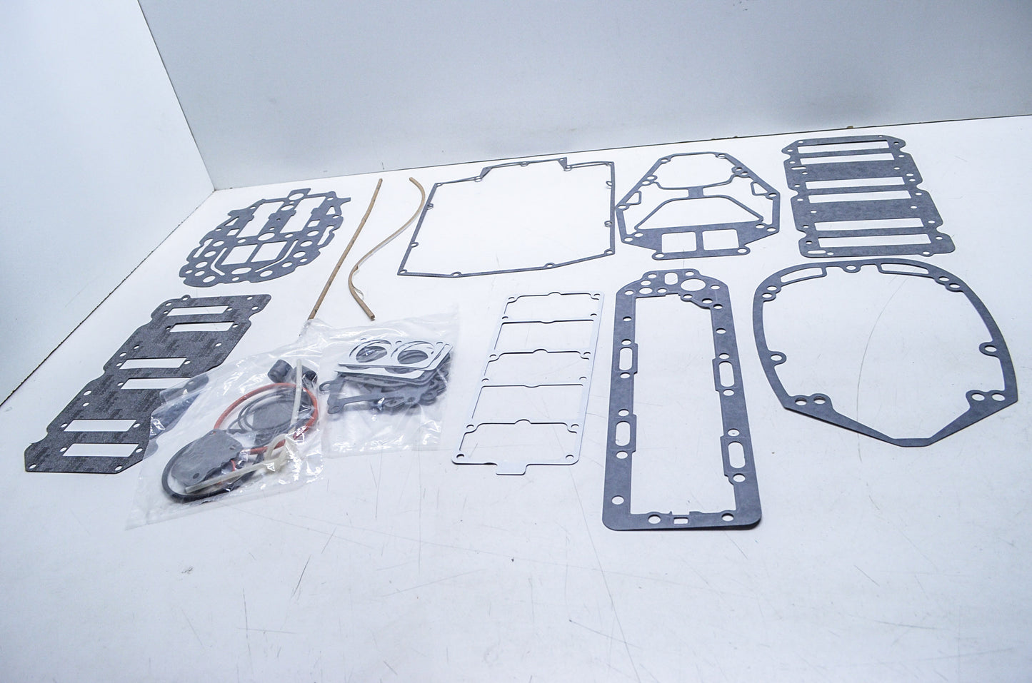 OEM Mercury 27-815791A92 Gasket Kit NOS