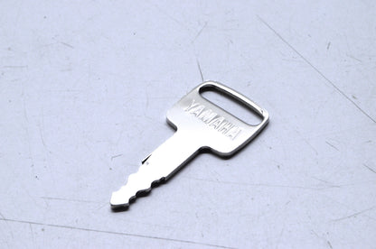 OEM Yamaha 90890-55868-00 Key #371 NOS