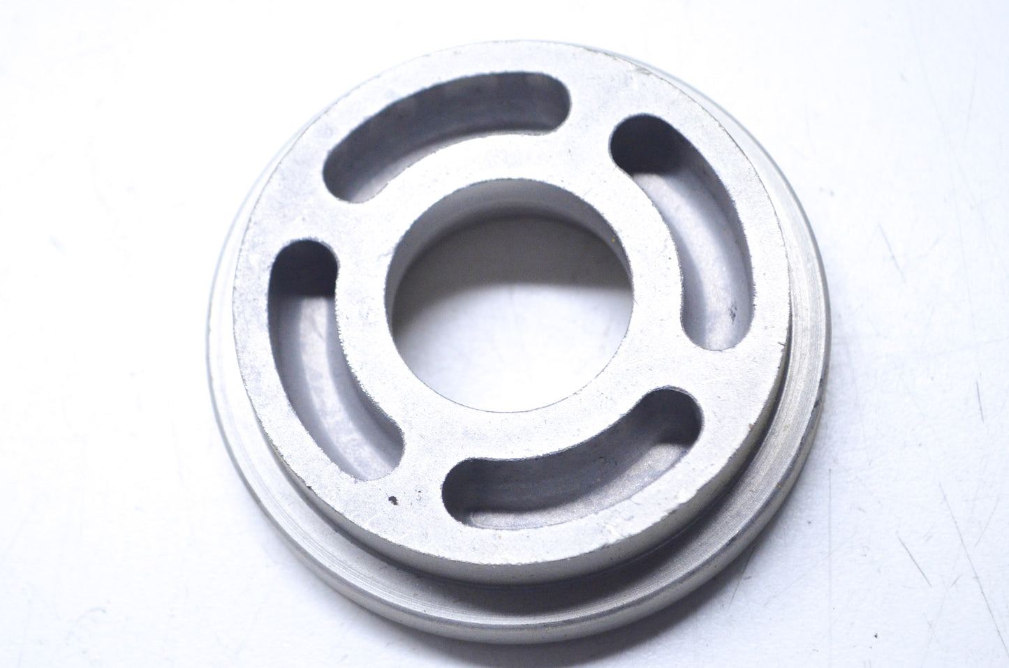 Aftermarket M65091Q01 Thrust Hub NOS