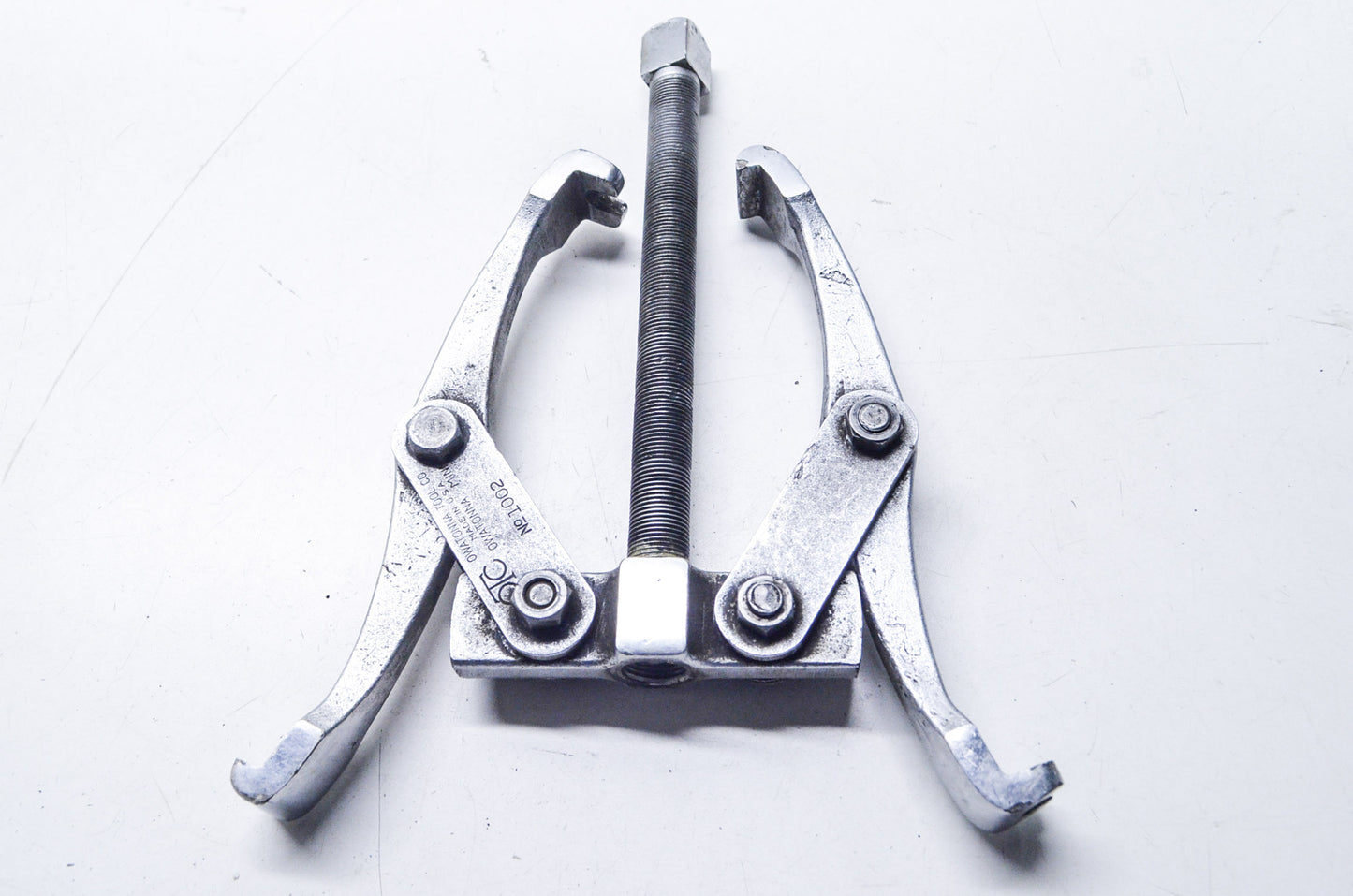 OTC 1002 Jaw Puller Tool