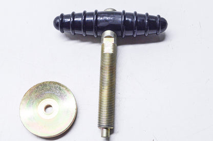 New OEM Mercury Thumb Screw Assembly NOS