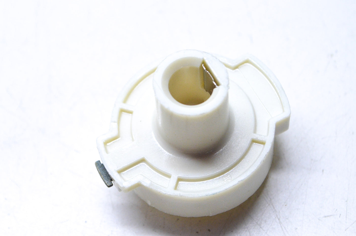 New OEM Mercury Distributor Rotor NOS