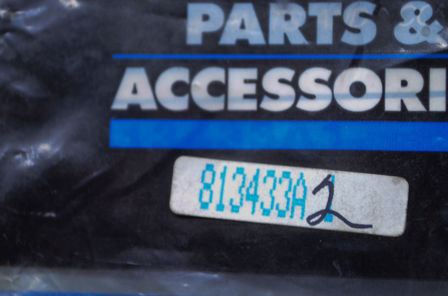 OEM Mercury 813433A 2 Screw and Seal Kit NOS