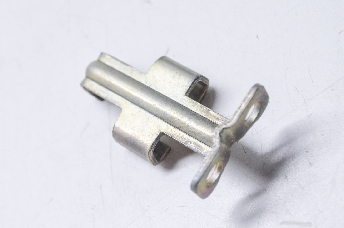 New OEM Mercury Bottom Cowl Latch NOS