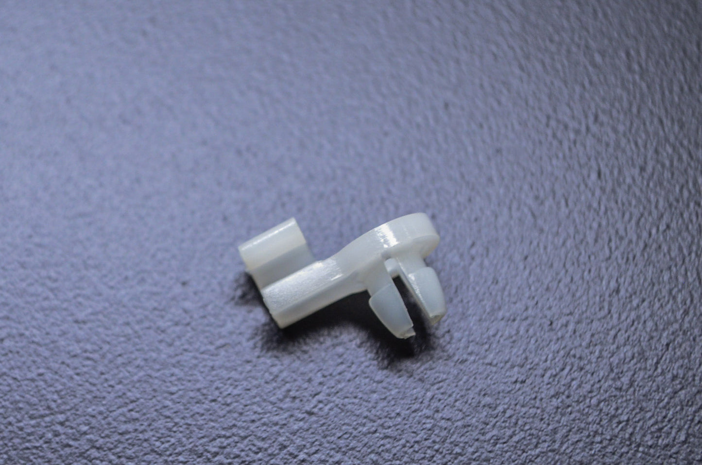 New OEM Mercury Snap Rod Clip NOS