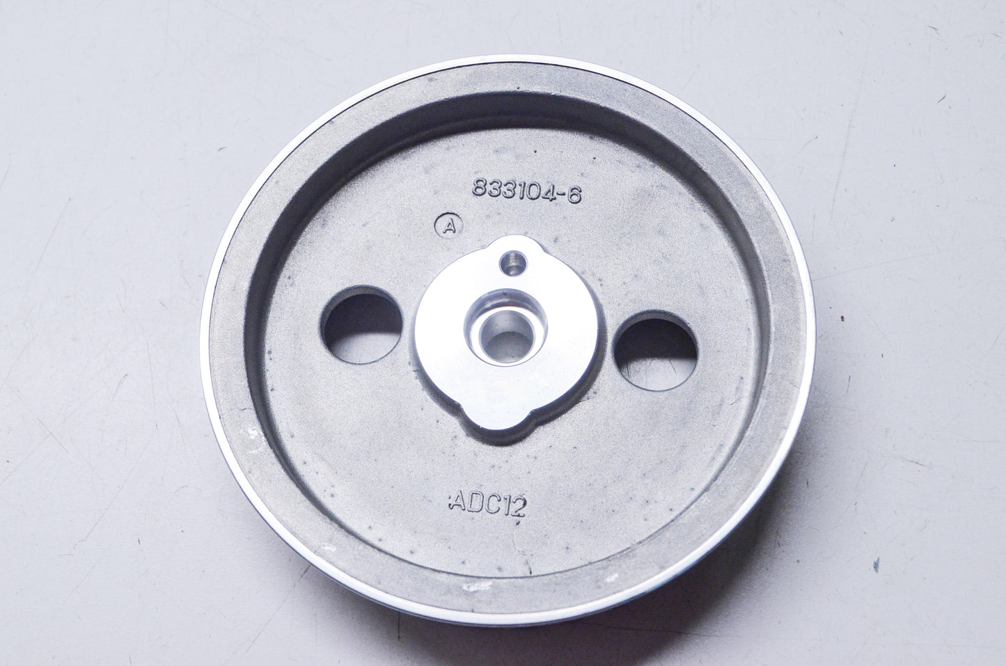 OEM Mercury 833104T 6 Drive Gear Pulley NOS
