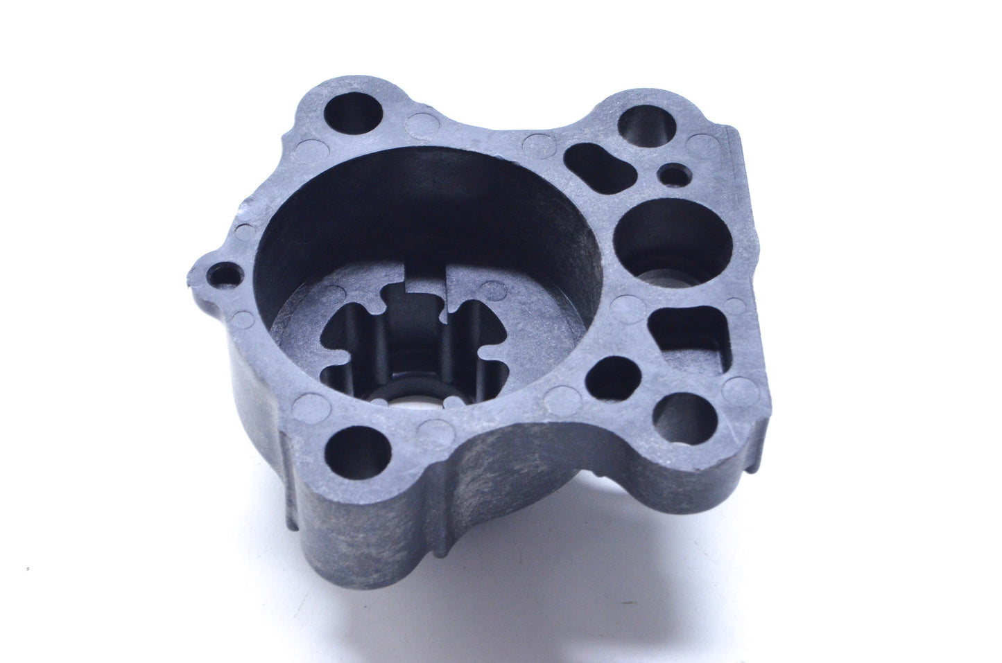 OEM Yamaha 6J8-44311-00-00 Water Pump Housing NOS