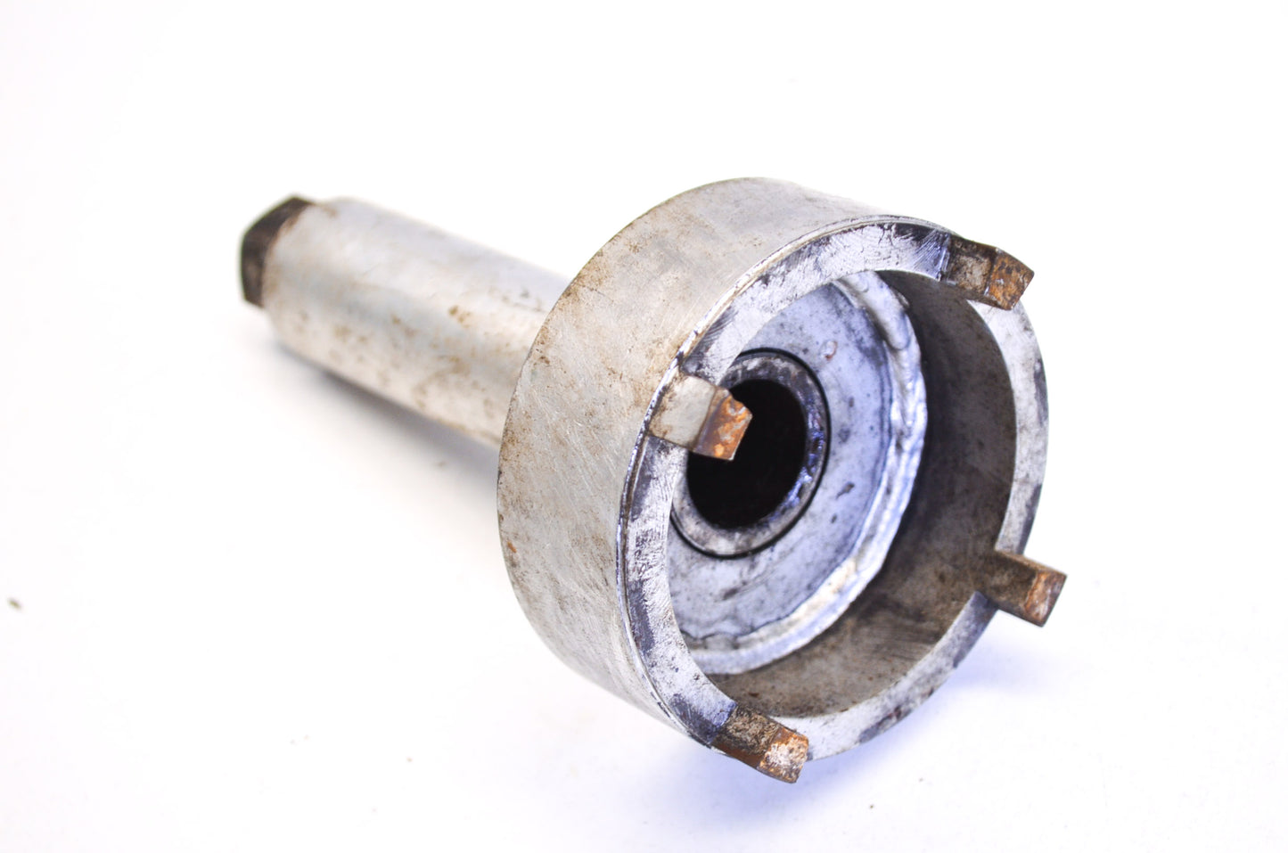 OEM Mercury Bearing Carrier Retainer