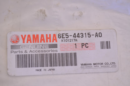 New OEM Yamaha Water Pump Gasket NOS