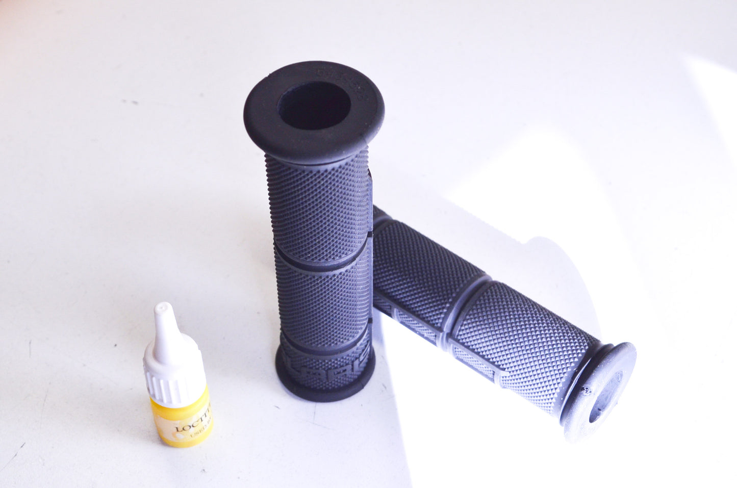 OEM Polaris 2202232 Black Handlebar Grip 50 Duro NOS