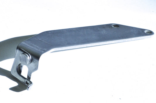 New OEM Tohatsu Clutch Cable Clip NOS