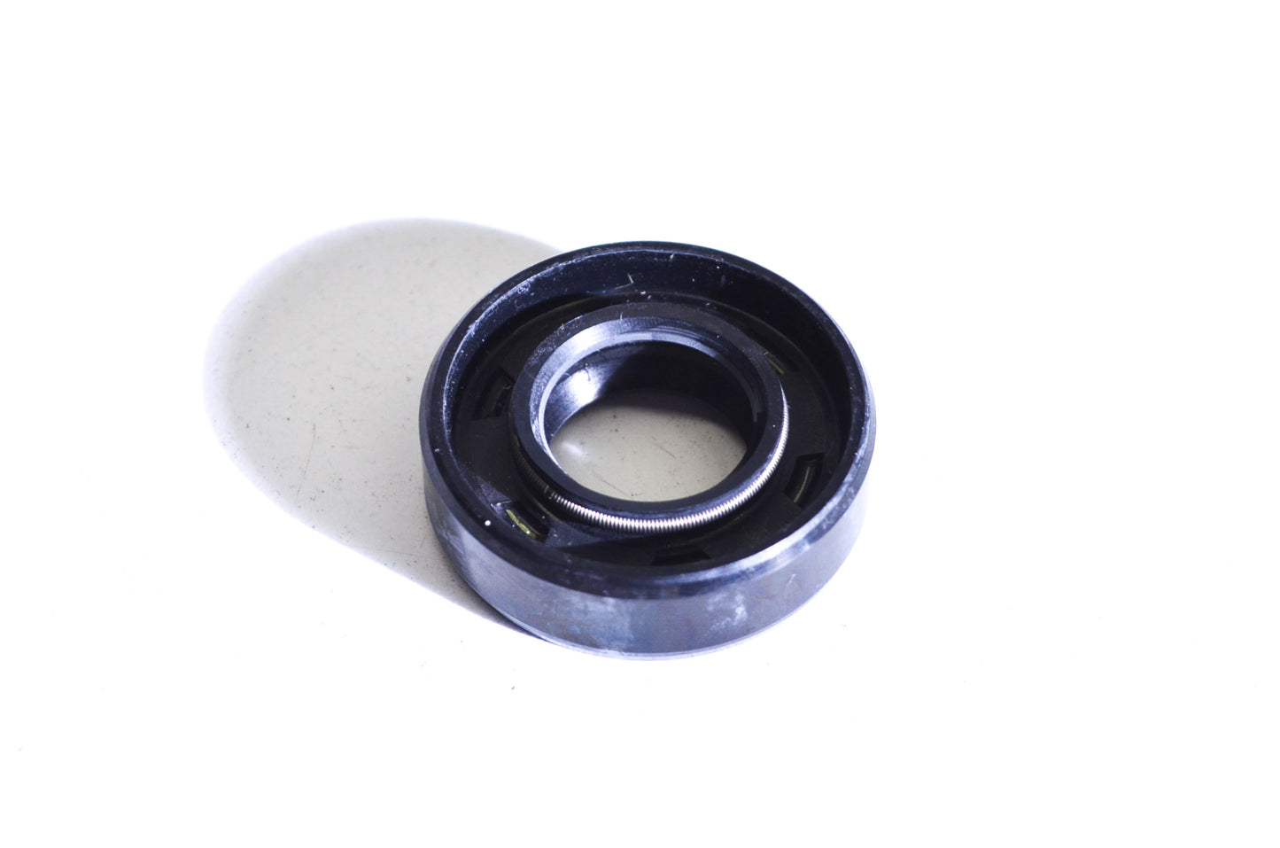 New OEM Tohatsu Oil Seal NOS