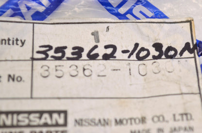 Tohatsu 35362-1030M Clamp Screw NOS